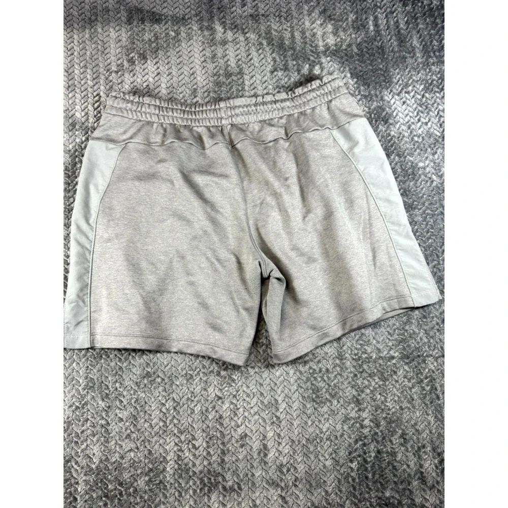 Under Armour‎ Sweat Shorts Mens 2XL Gray French Terry Lined Elastic Waist Loose